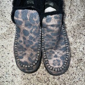 Leopard Print Fuzzy Hey Dudes